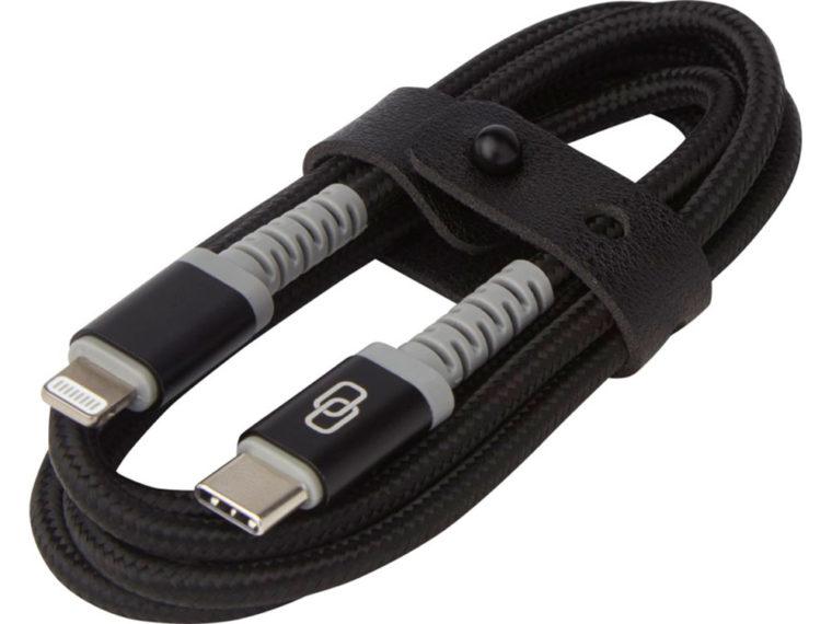 MFI кабель с разъемами USB C и Lightning ADAPT